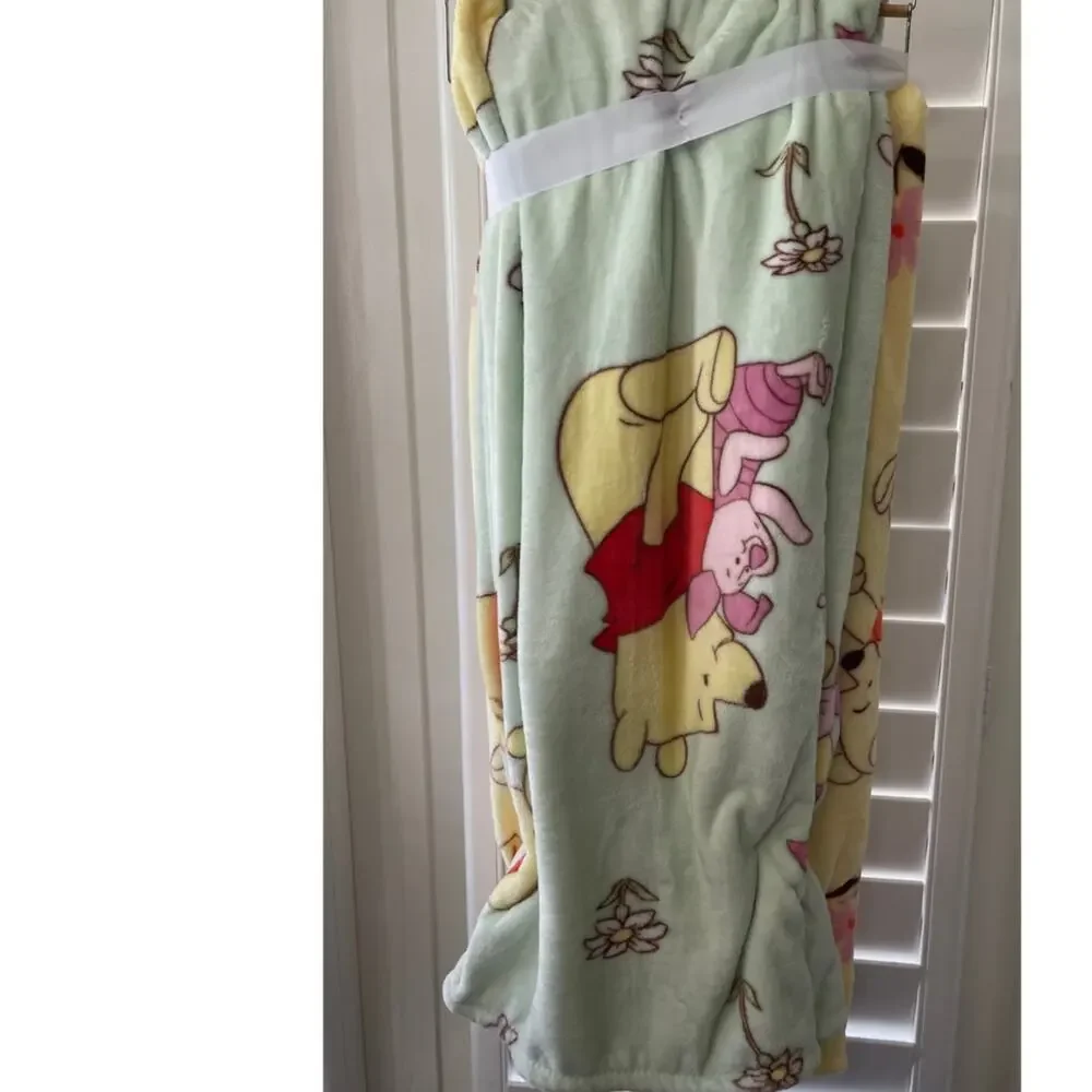 Disney Winnie the Pooh Throws Green Yellow Blankets 2 pieces NEW Super Soft